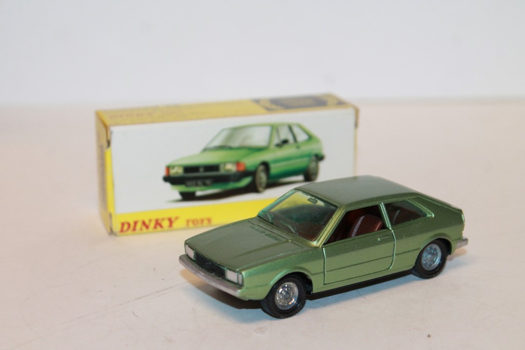 VOLKSWAGEN SCIROCCO 1985 DINKY TOYS 1/43°