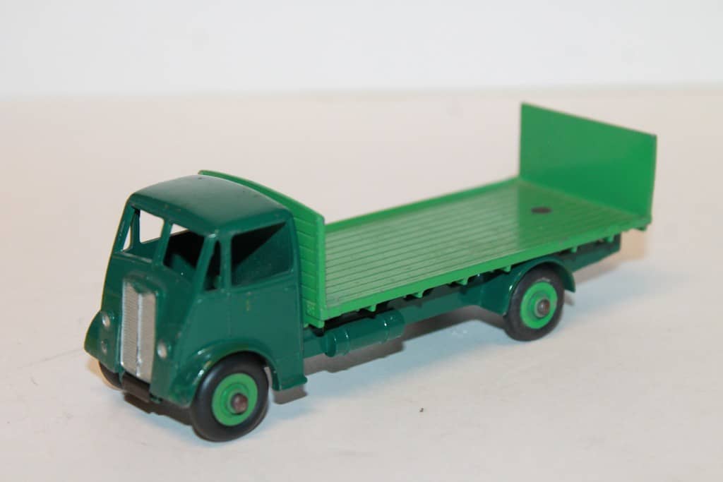 Camion Dinky Toys GB 1/43 Plateau Guy Réf 513 - Vert - Etat Moyen - UK