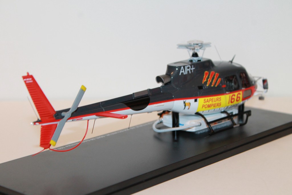 AEROSPATIALE AS 350 ECUREUIL SDIS 66 ALERTE 1/43°