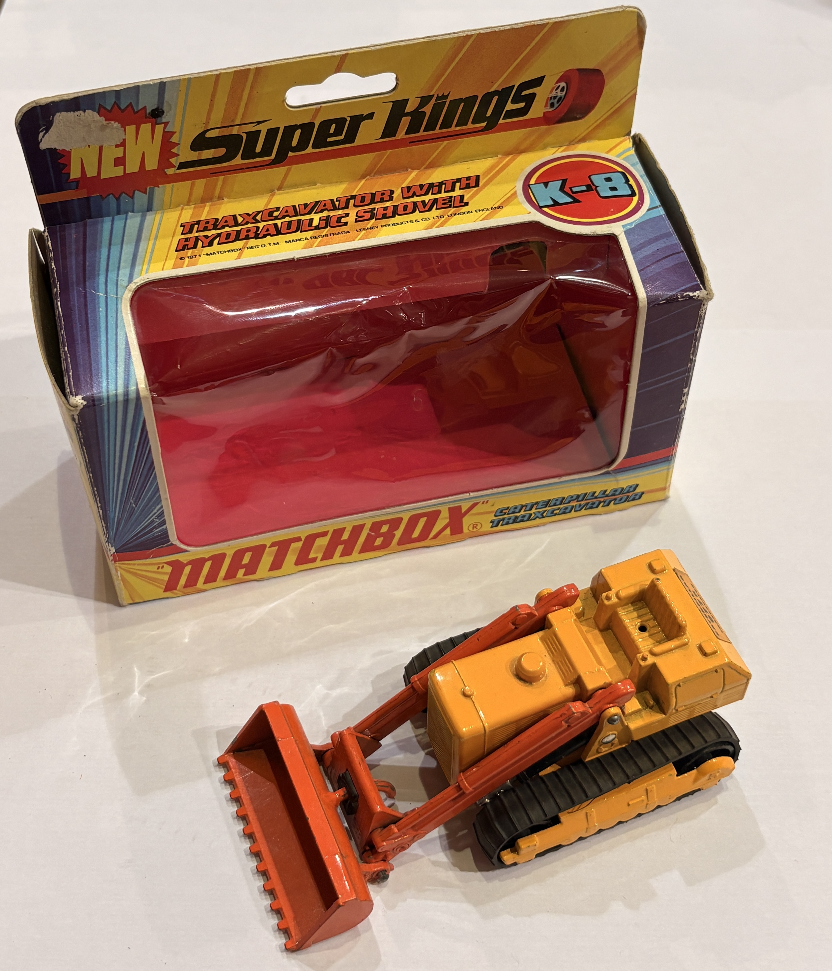 BULL CATERPILLAR MATCHBOX 1.50
