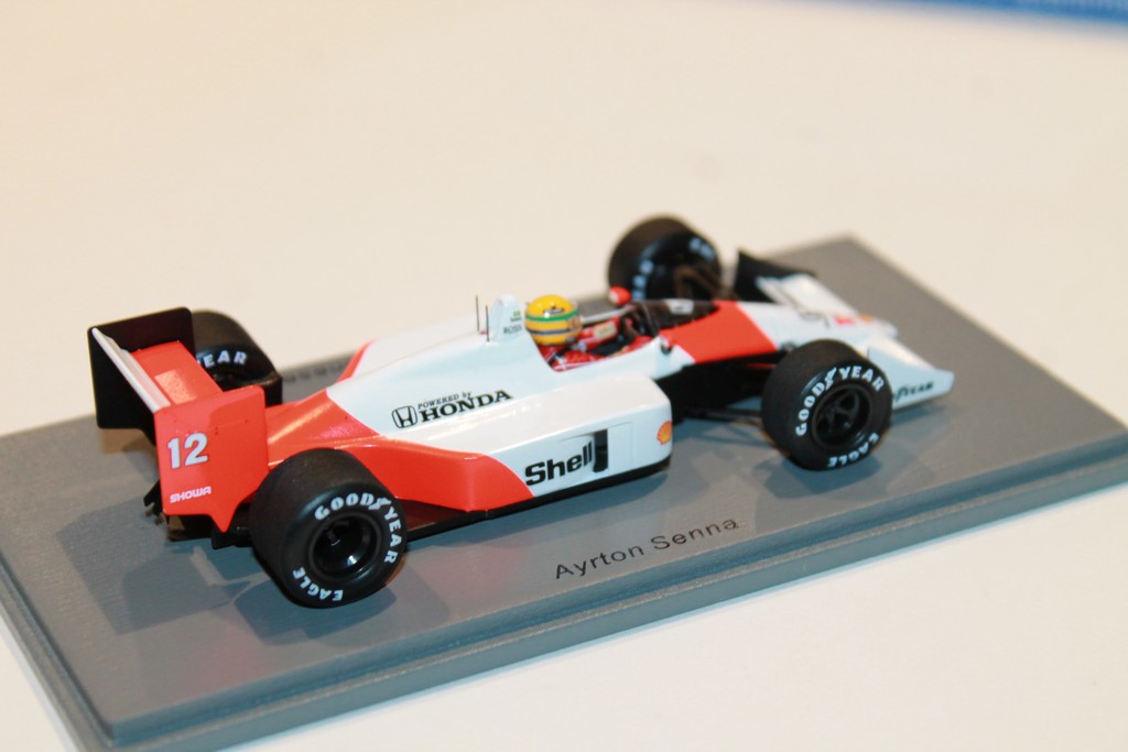 MCLAREN MP4/4 WINNER JAPANESE GP 1988 AYRTON SENNA SPARK 1/43°