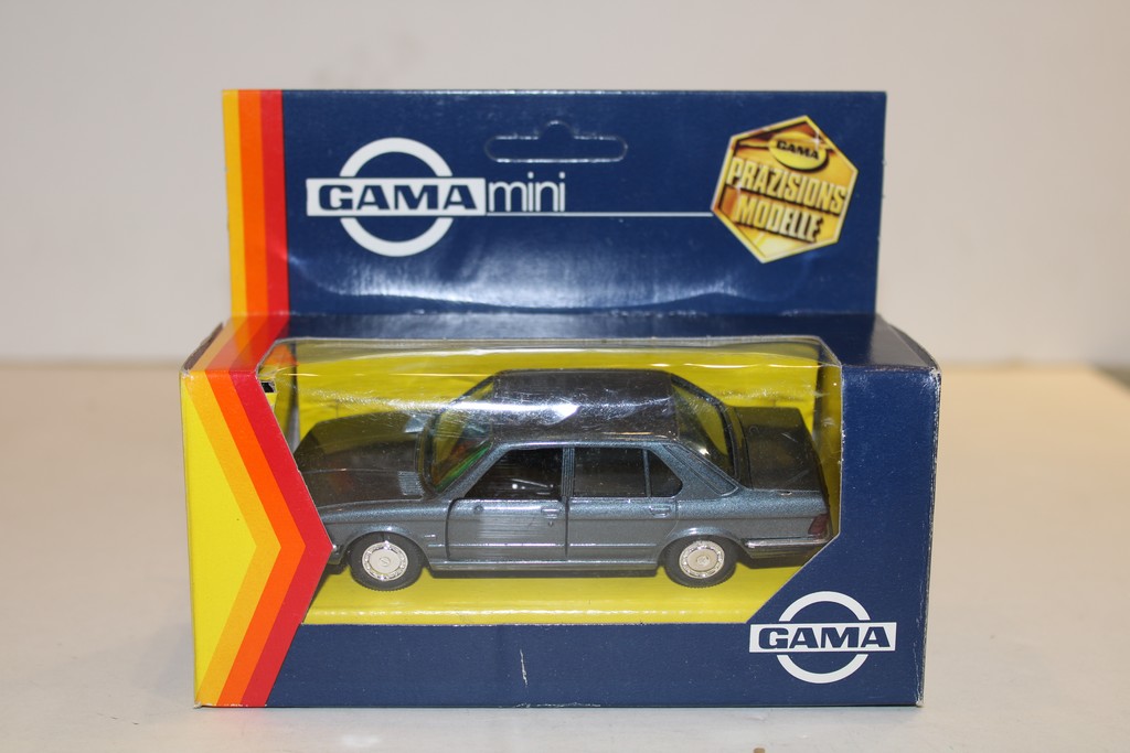 BMW 528I GAMA 1/43°