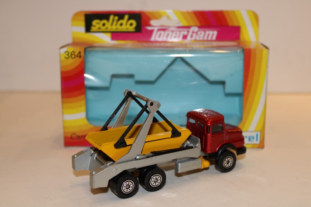 MERCEDES BENNES MARREL SOLIDO 1/43°