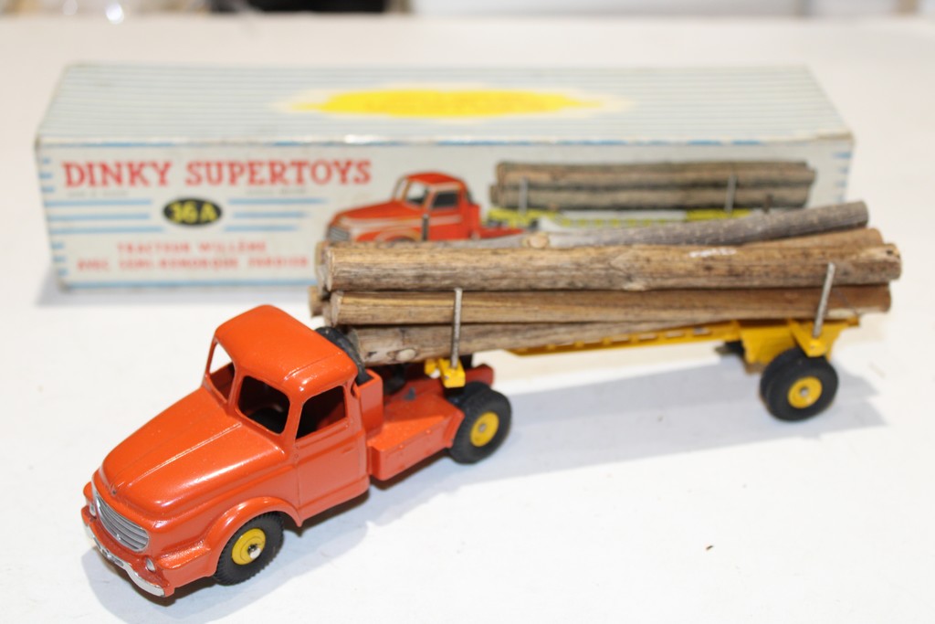 WILLÈME TRACTEUR AVEC SEMI REMORQUE FARDIER DINKY SUPERTOYS 1/43°