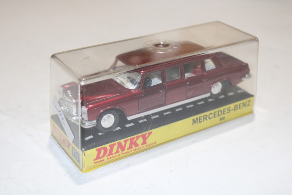 MERCEDES-BENZ 600 DINKY 1/43°