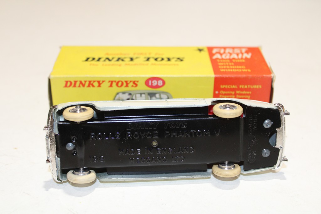ROLLS-ROYCE PHANTOM V DINKY 1/43°