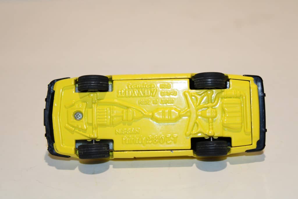 Norev Collection Japon 1/43 - Nissan Datsun Fairlady 2000 1967
