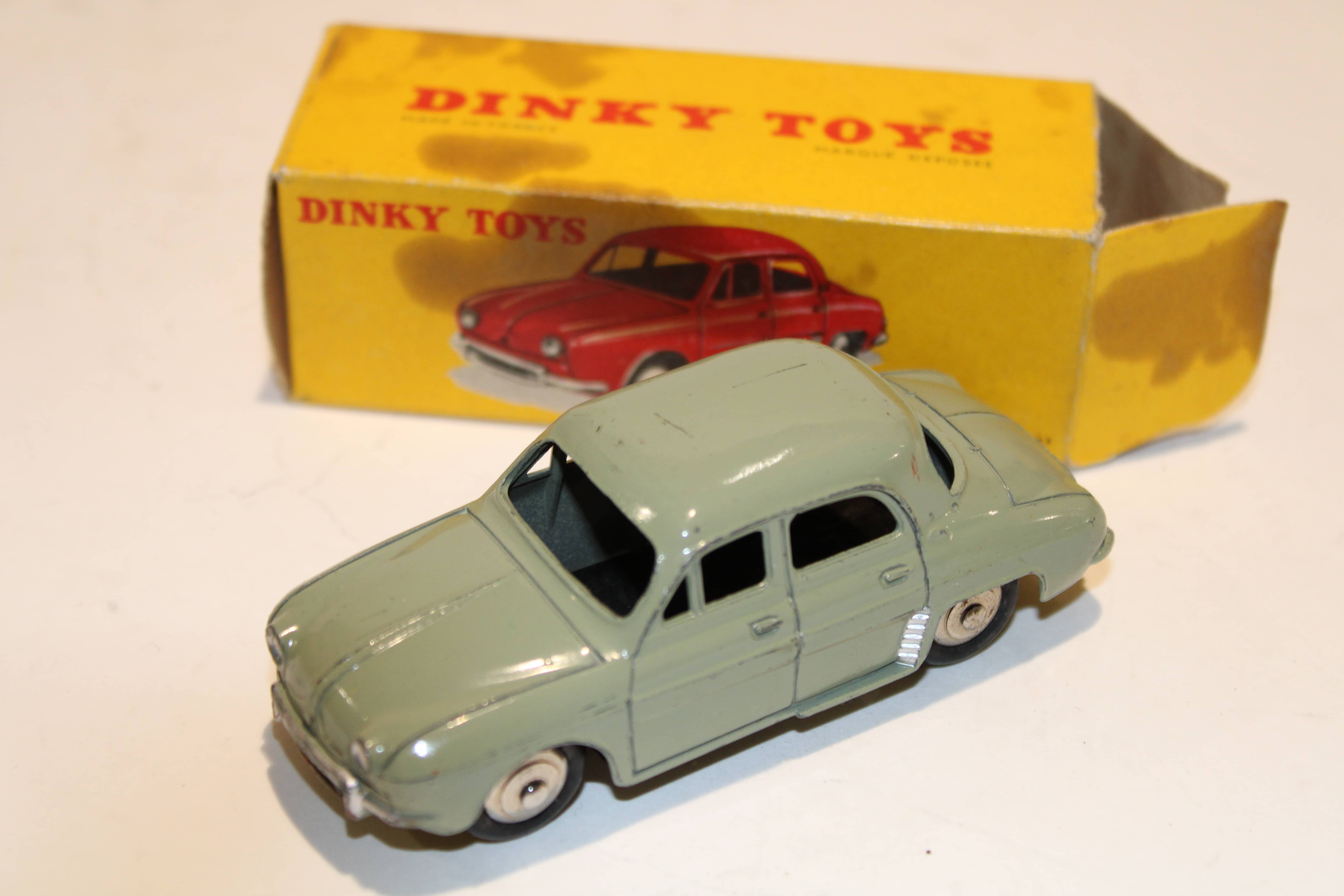 DINKY TOYS FRANCE - 524 - Renault Dauphine Avec Glaces - Boite vide