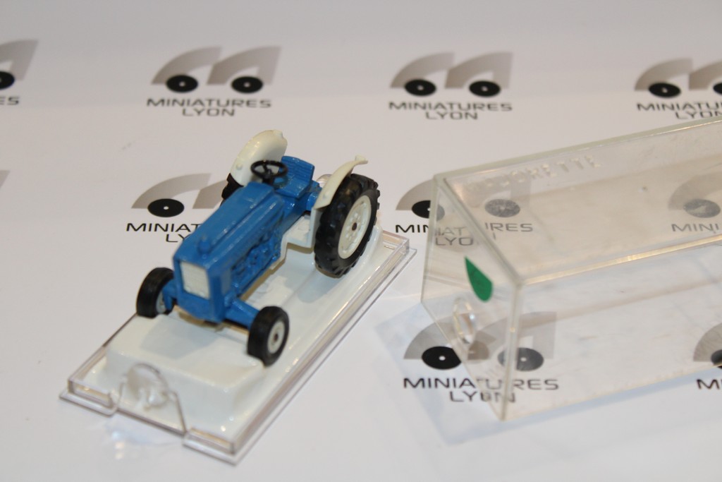 FORD 5000 MAJORETTE 253 1/64