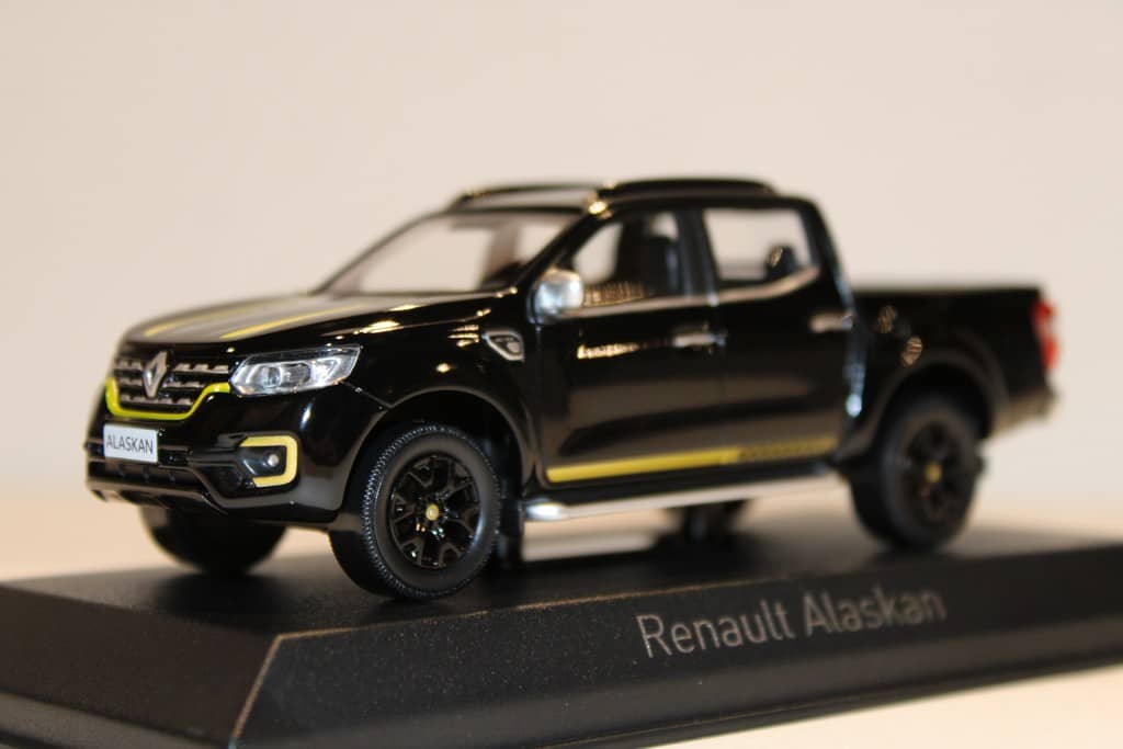 RENAULT ALASKAN BLACK 2018 NOREV 1/43°