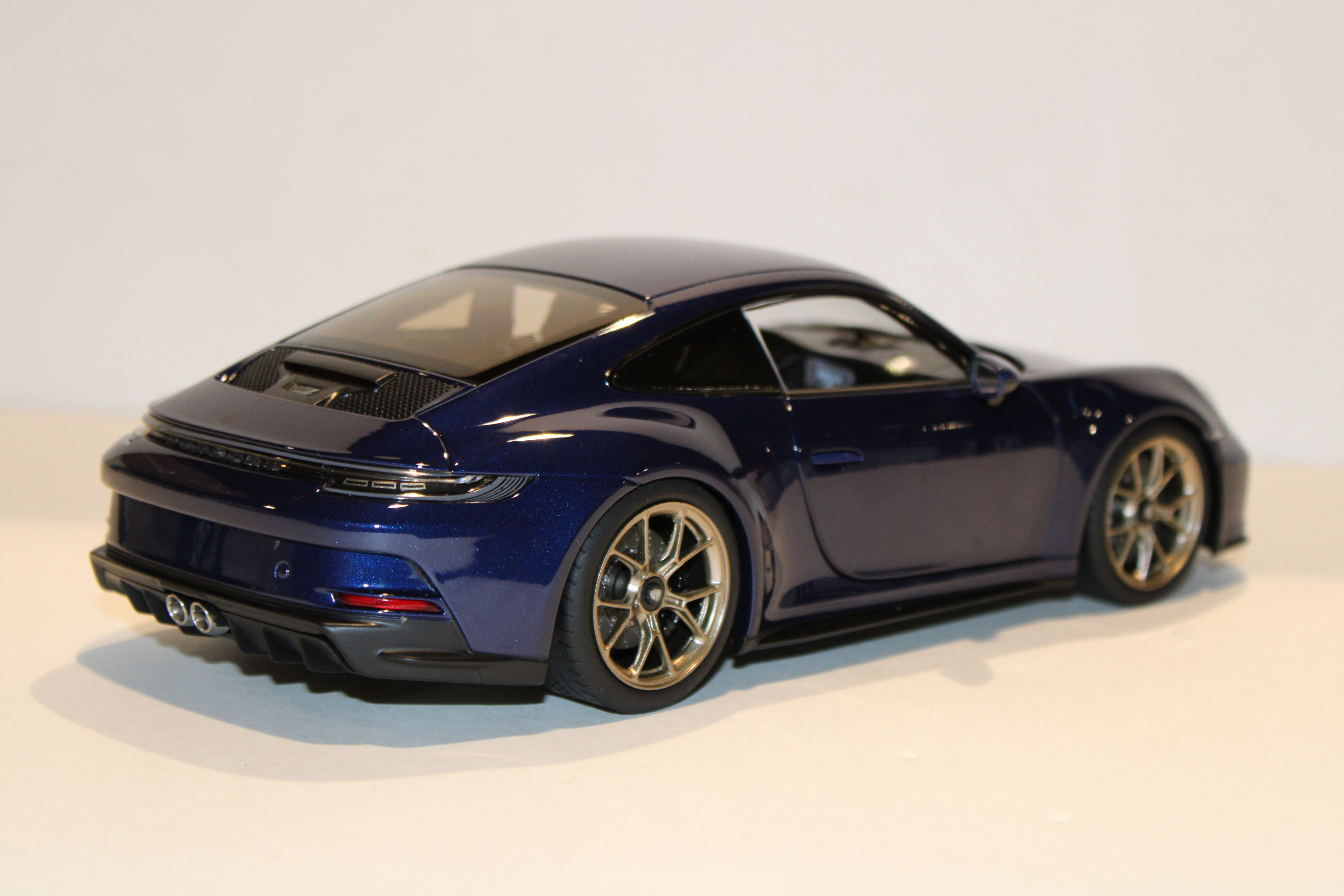 Voiture miniature 1:18 Porsche 911 GT3 2021 bleue par Norev