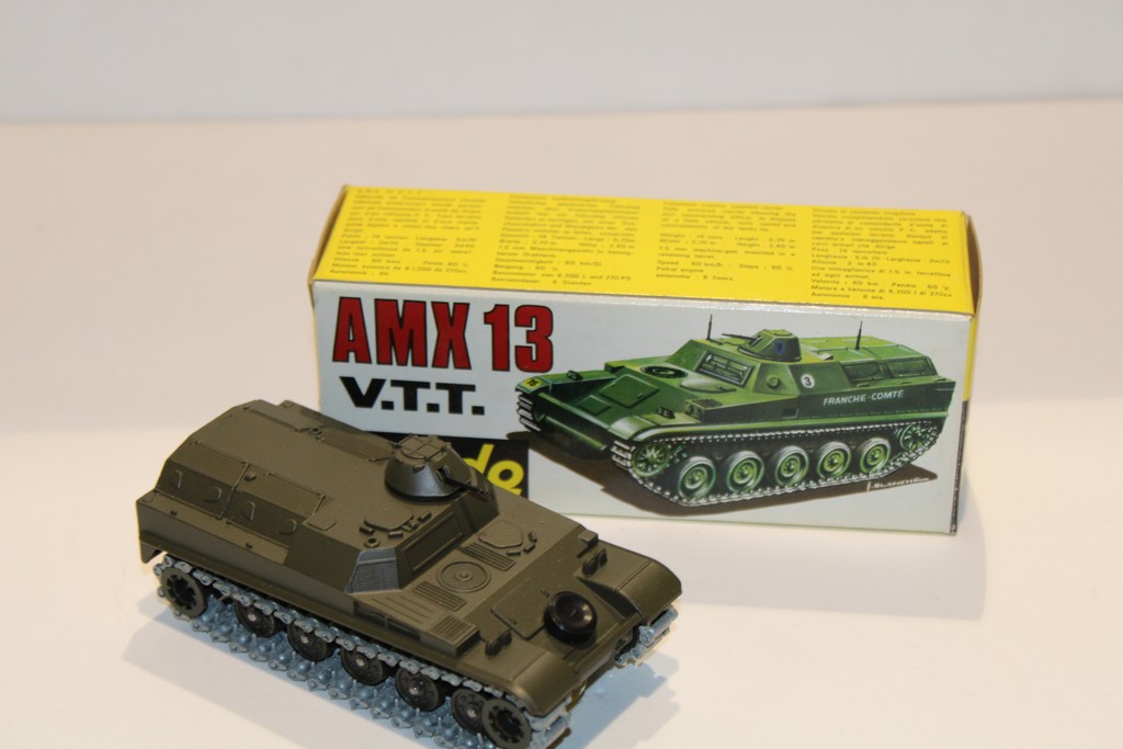 AMX 13 V.T.T FRANCHE-COMTE 1973 SOLIDO 1/50°