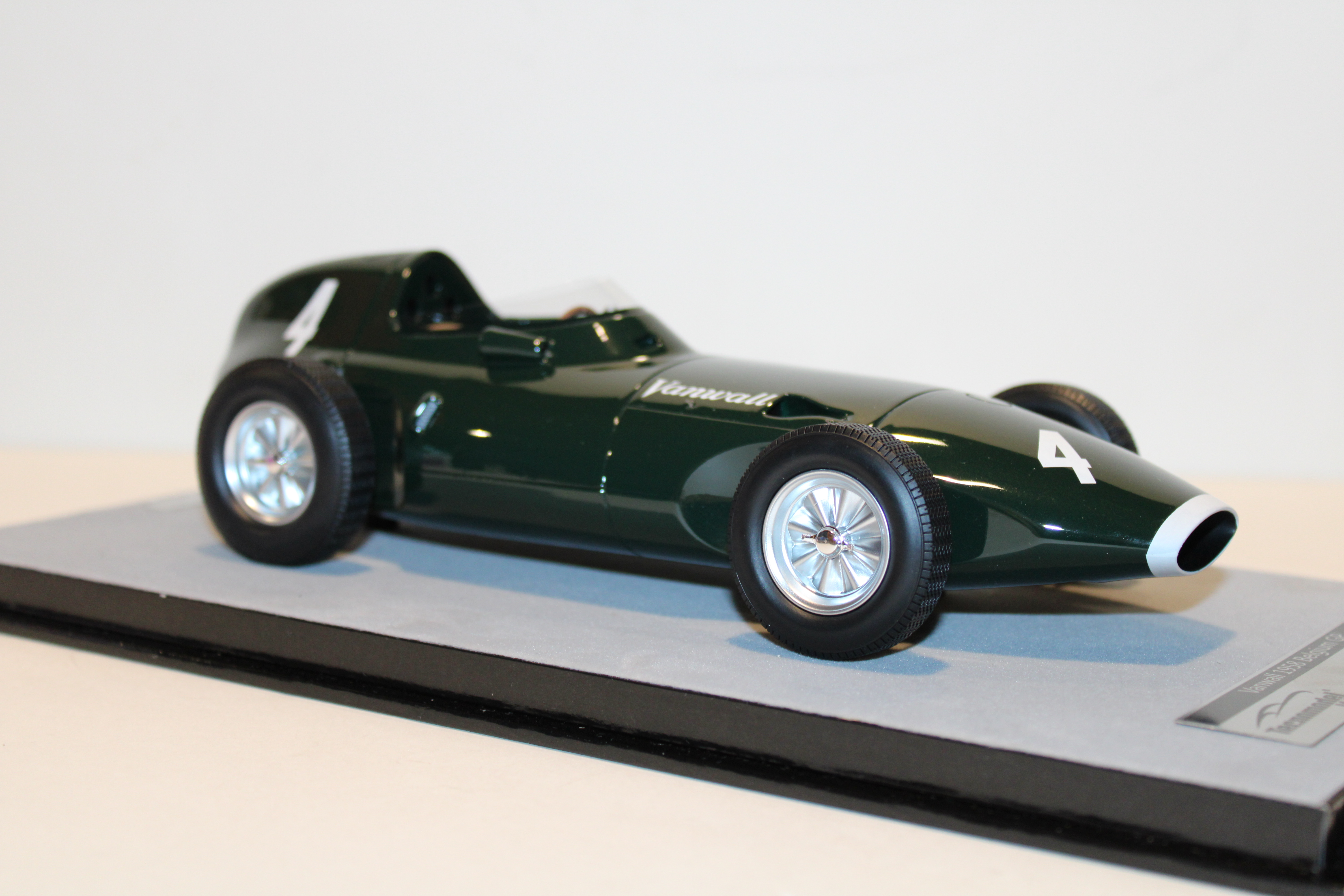 VANWALL F1 N°4 1958 GP BELGIUM TECHNOMODEL 1/18°