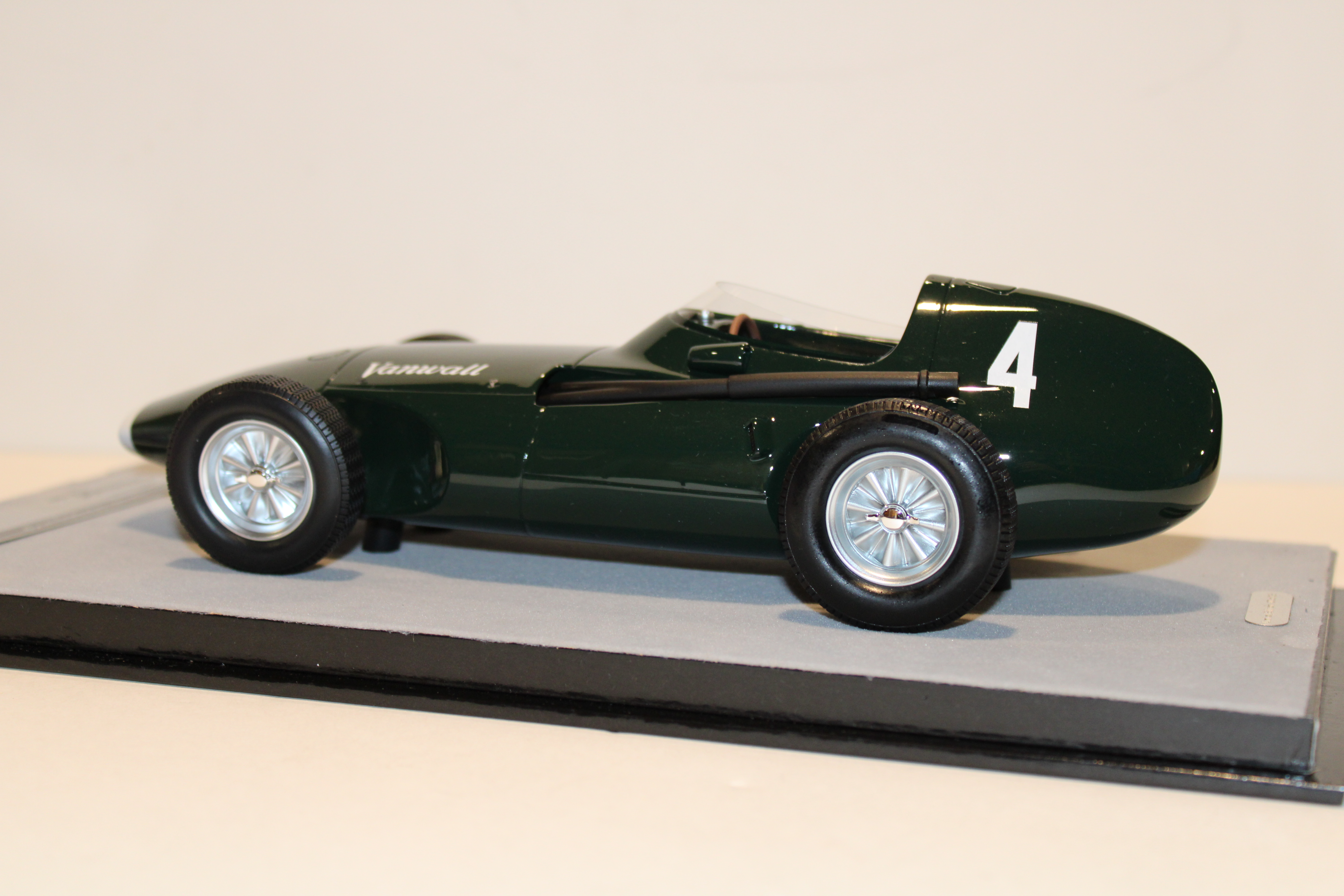 VANWALL F1 N°4 1958 GP BELGIUM TECHNOMODEL 1/18°