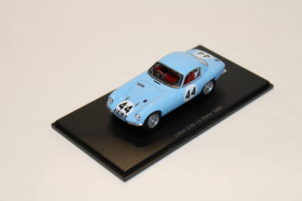 Maquette Voiture De Course LOTUS ELITE - 24H Du Mans 1960 - Échelle 1/43 - IXO - Occasion