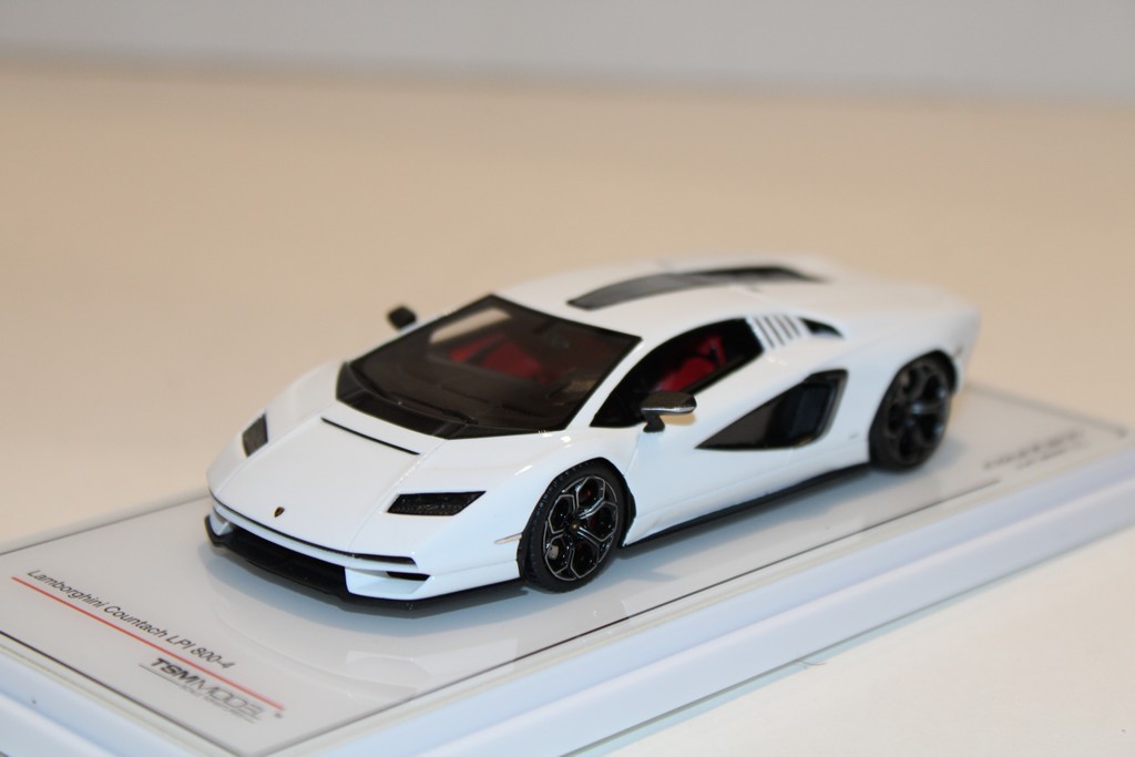 LAMBORGHINI COUNTACH LPI 800-4 BLANCHE TSM 1/43°