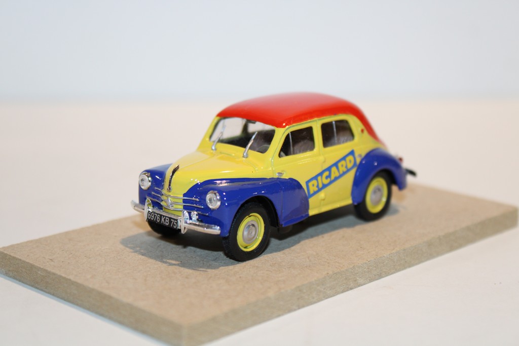 RENAULT 4CV RICARD 1956 AUTORECLAME 1/43°