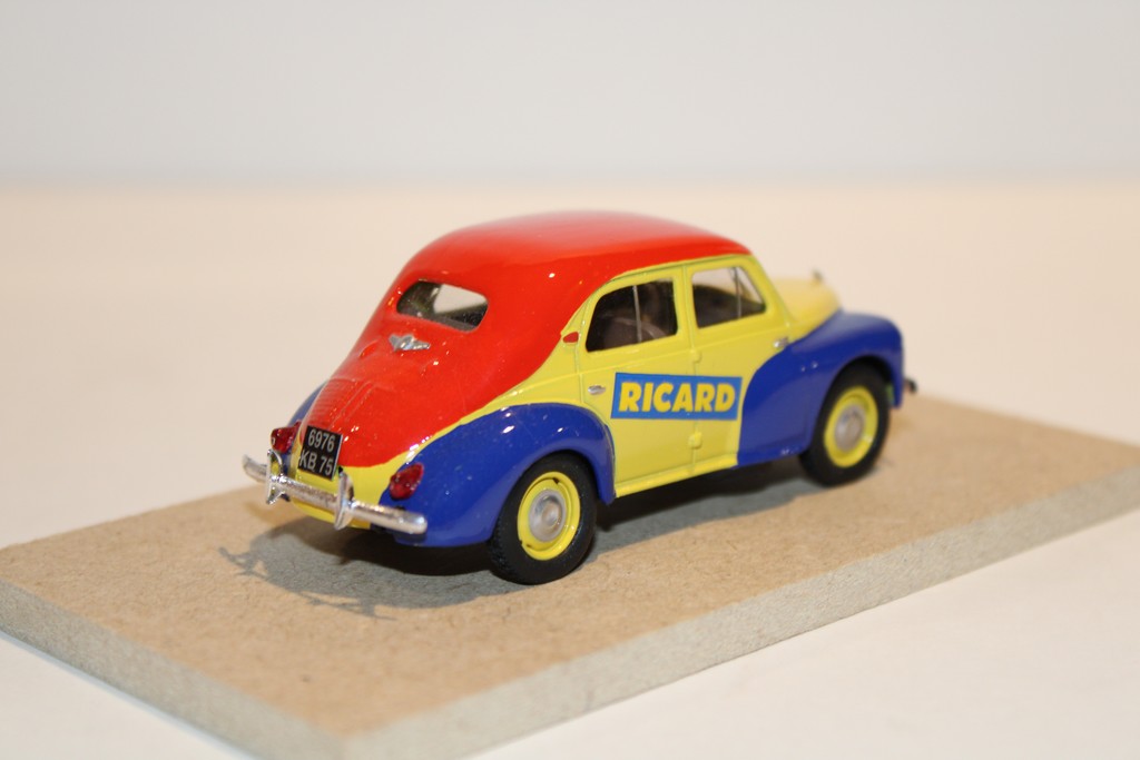 RENAULT 4CV RICARD 1956 AUTORECLAME 1/43°