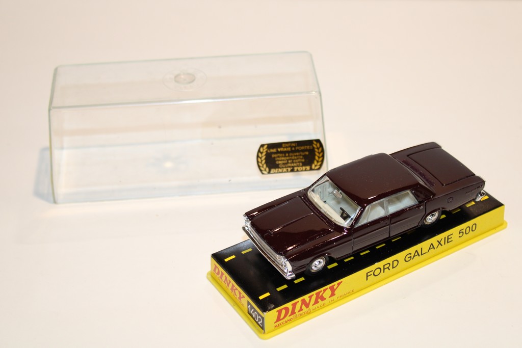 FORD GALAXIE 500 DINKY TOYS 1/43°