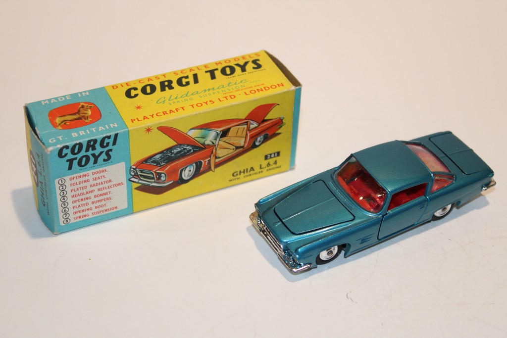 GHIA L.6.4 CHRYSLER BLEU 1962 CORGI TOYS 1/43°