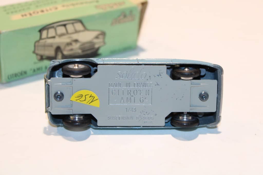 Citroën Ami 6 (1961) 1/43 Solido