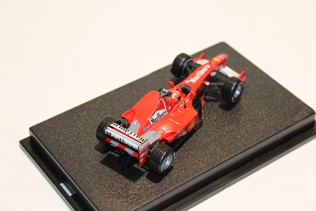F1 Ferrari F2000 R. Barrichello 1/43 Saison 2000 (Neu (gemäss
