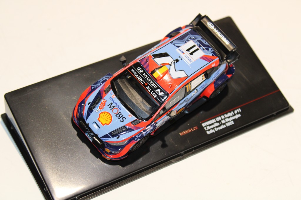 HYUNDAI I20 N #11 T.NEUVILLE-M.WYDAEGHE RALLY DE CROATIE 2022 IXO 1/43°