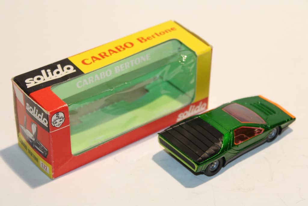 CARABO BERTONE VERT 1968 SOLIDO 1/43°