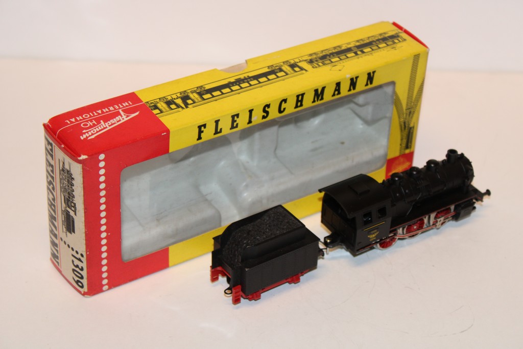 FLEISCHMANN HO INTERNATIONAL 1980 1/87°