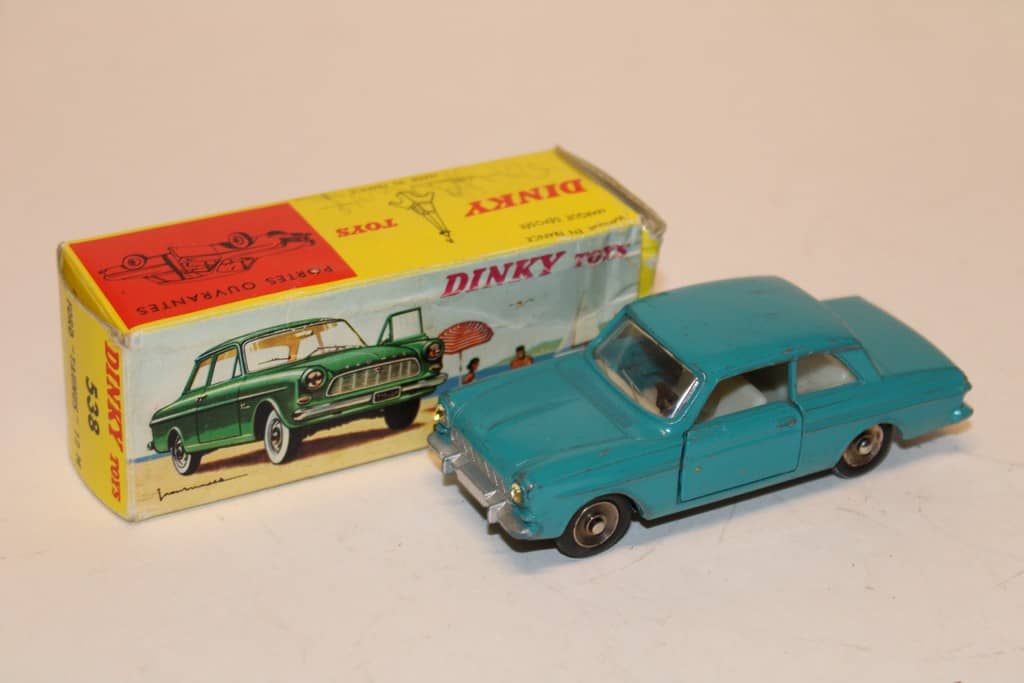FORD TAUNUS 17M Dinky Toys 559 Deagostini Voiture Miniature - DT058 EUR 24,90 - DE - 8