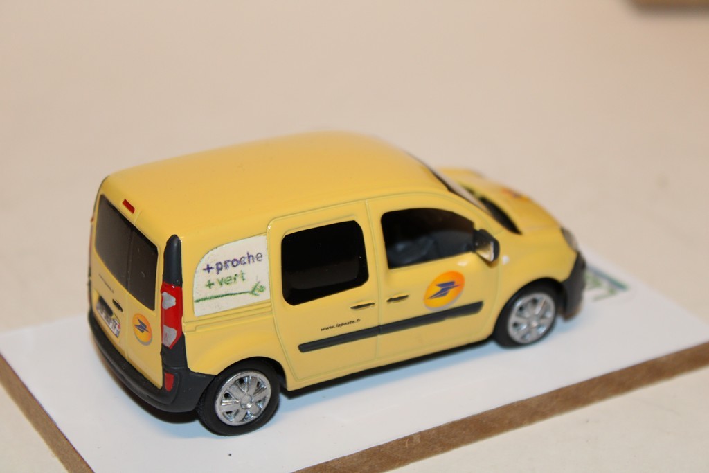 RENAULT KANGOO ELECTRIQUE LA POSTE 2009 LABEL 43 1/43°