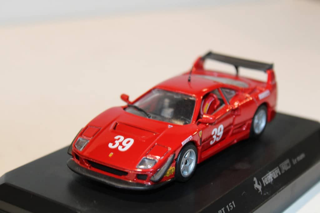Bburago 1:43 Ferrari F50 noir 18-31108 modèle voiture 18-31108