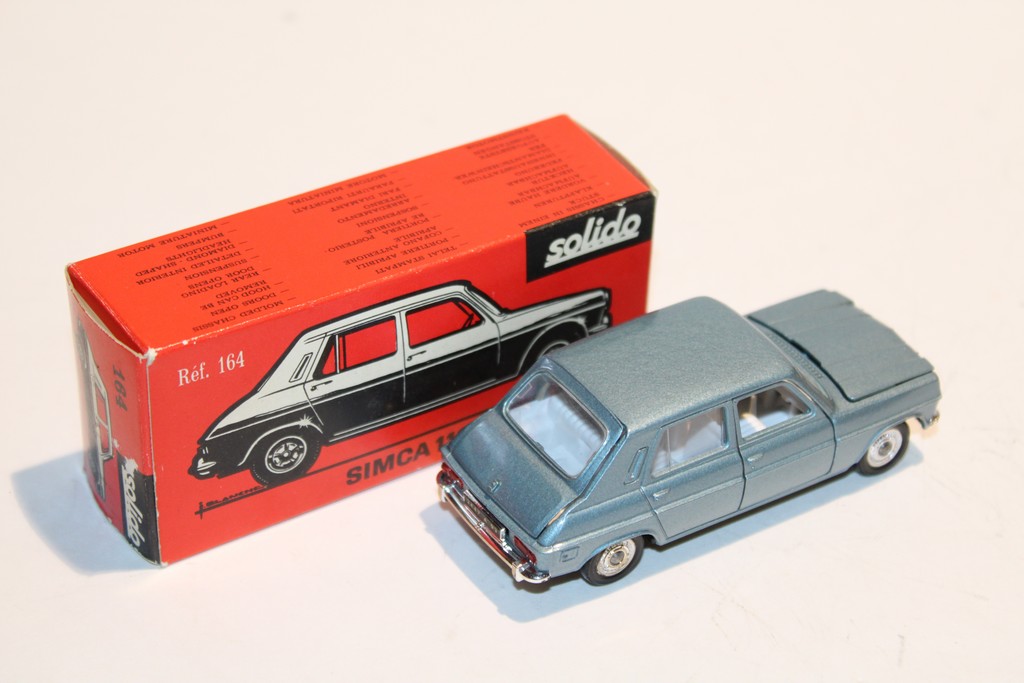 SIMCA 1100 BLEU 1965 SOLIDO 1/43°