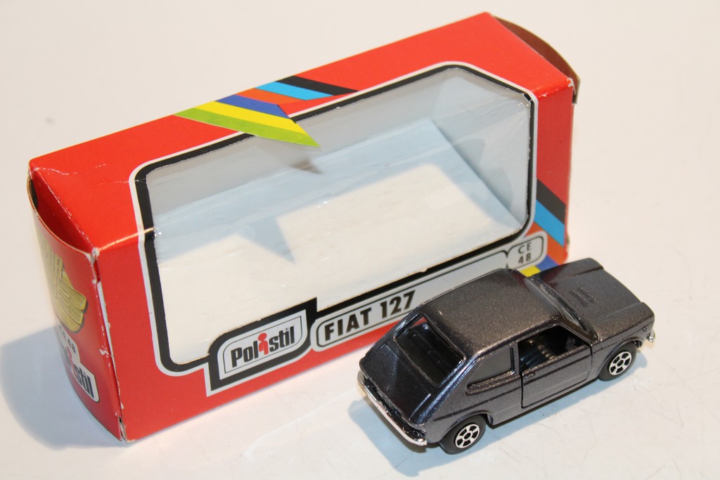 FIAT 127 GRIS 1975 POLISTIL 1/43°