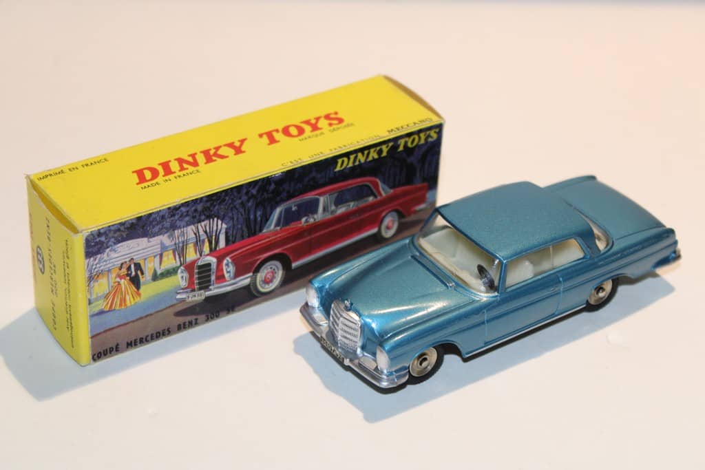 MERCEDES-BENZ 300 SE COUPE BLEU 1960 DINKY TOYS 1/43°