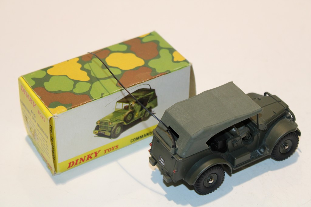 DINKY TOYS, Dodge command car 810 militaire complet trés bon