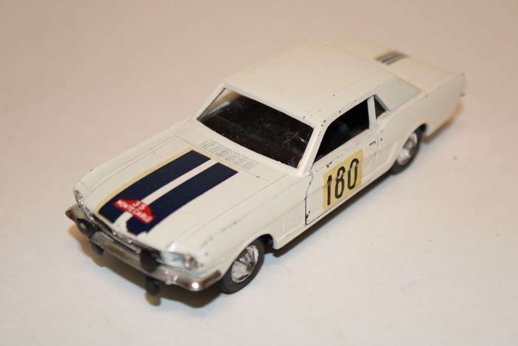 FORD MUSTANG BLANC MONTE-CARLO 1967 SOLIDO 1/43°