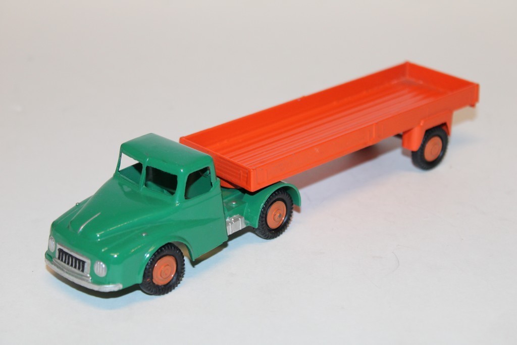 CAMION PLATEAU VERT ORANGE 1960 LONE STAR 1/50°