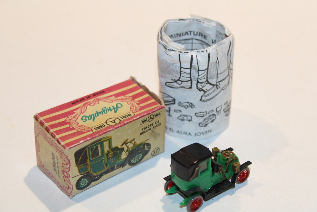 FIACRE DE BERLIN 1907 MINI CAR 1/87°