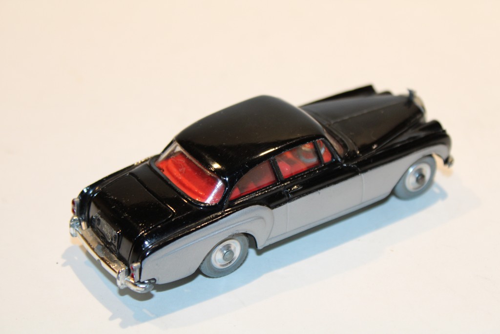 BENTLEY CONTINENTAL SPORT SALOON 1960 CORGI 1/43°