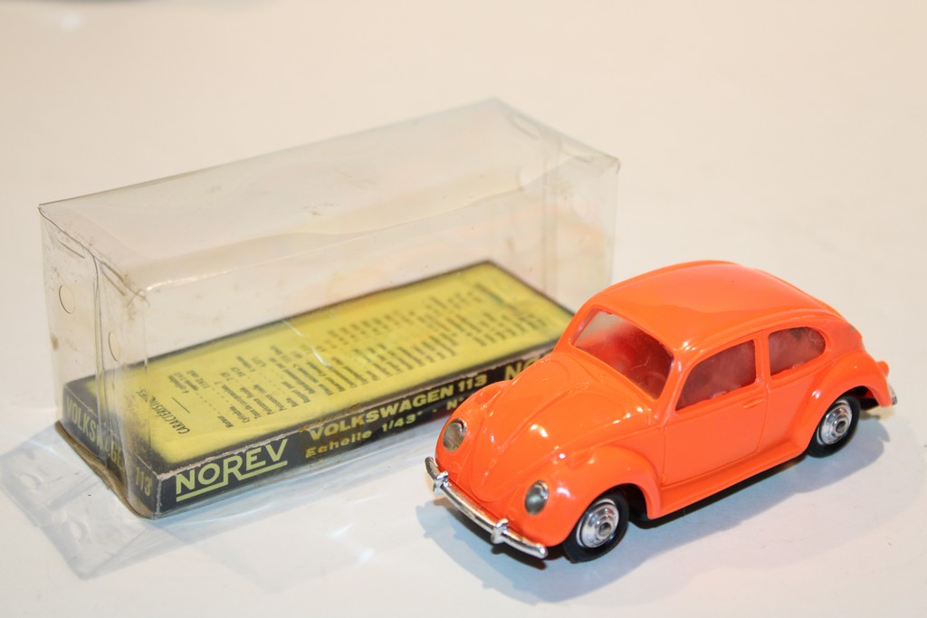 VOLKSWAGEN COCCINELLE 113 ORANGE 1960 NOREV 1/43°