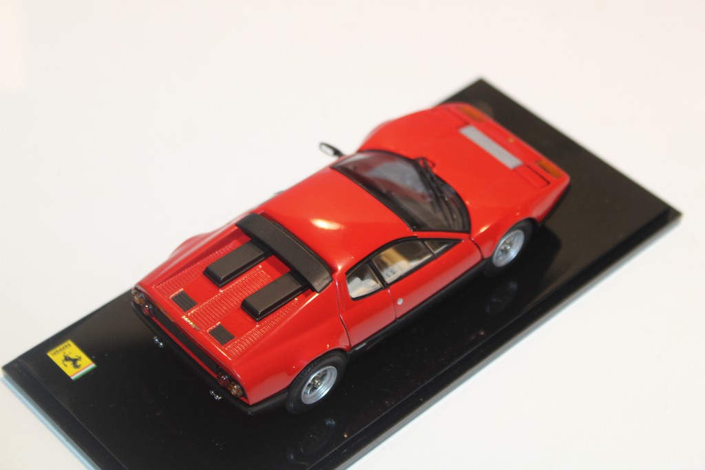 FERRARI 512BB ROUGE KYOSHO 1/43°