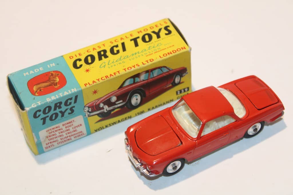 Corgi Toys 239 – Volkswagen 1500 Karmann Ghia – Échelle 1/43 – Angleterre – Avec Boîte