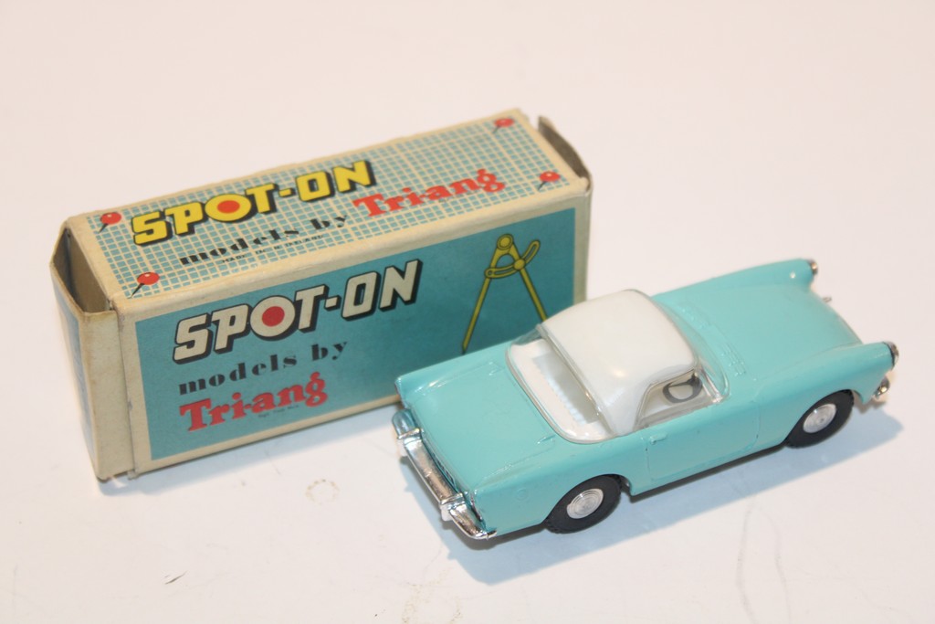 SUNBEAM ALPINE HARDTOP BLEU CIEL 1963 SPOT ON 1/43°