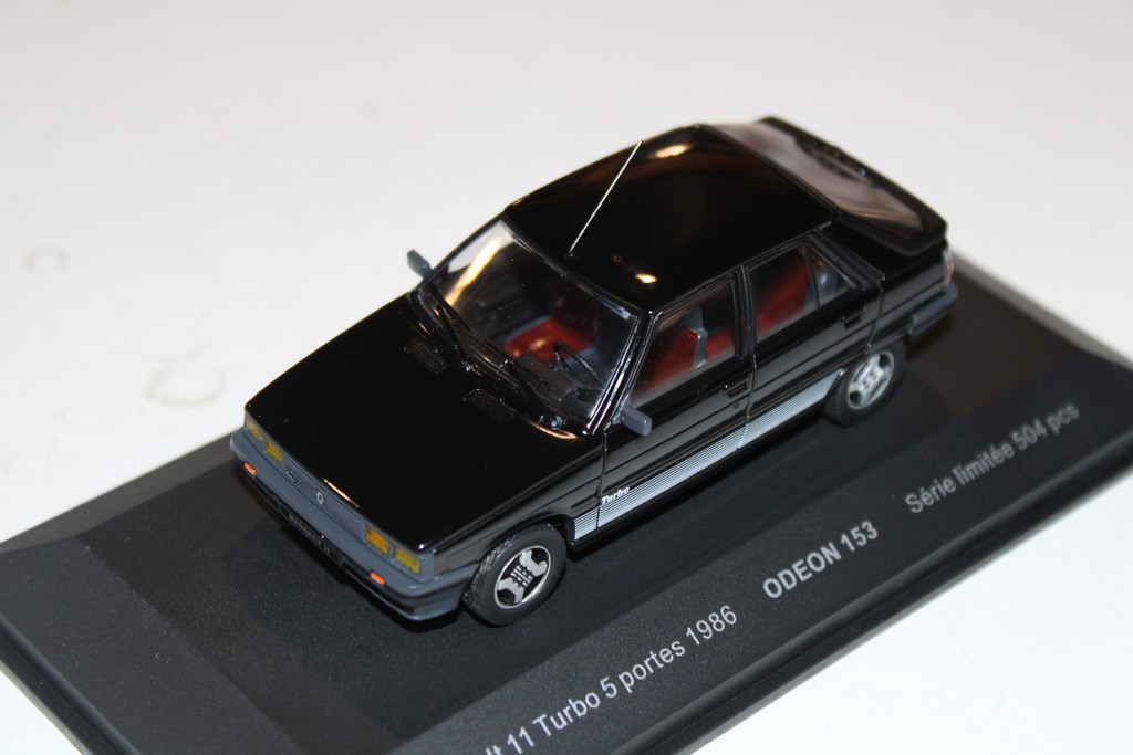 RENAULT 11 TURBO 5 PORTES 1986 NOIR ODEON 1/43°