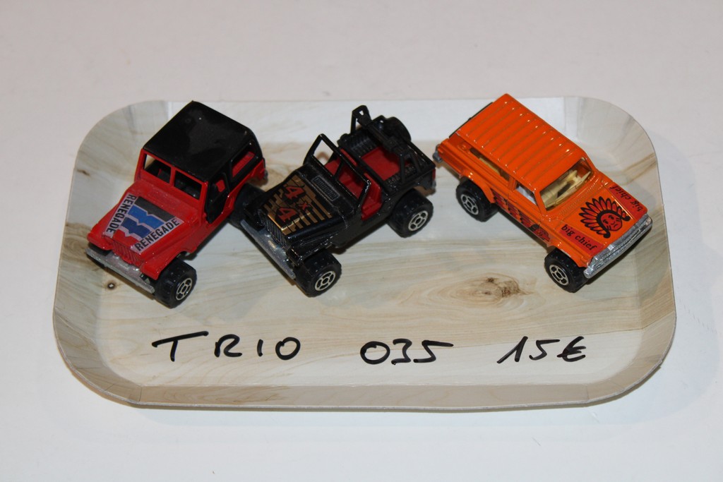TRIO 4X4 MAJORETTE 1/64°