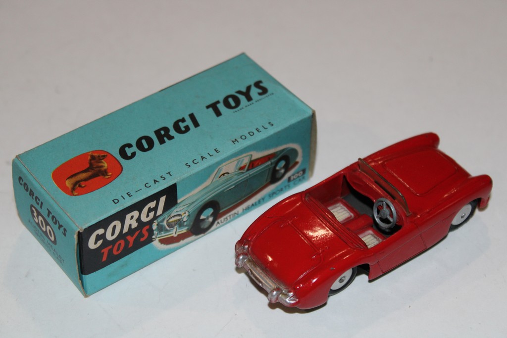 AUSTIN-HEALEY 3000 MKIII ROUGE 1958 CORGI 1/43°