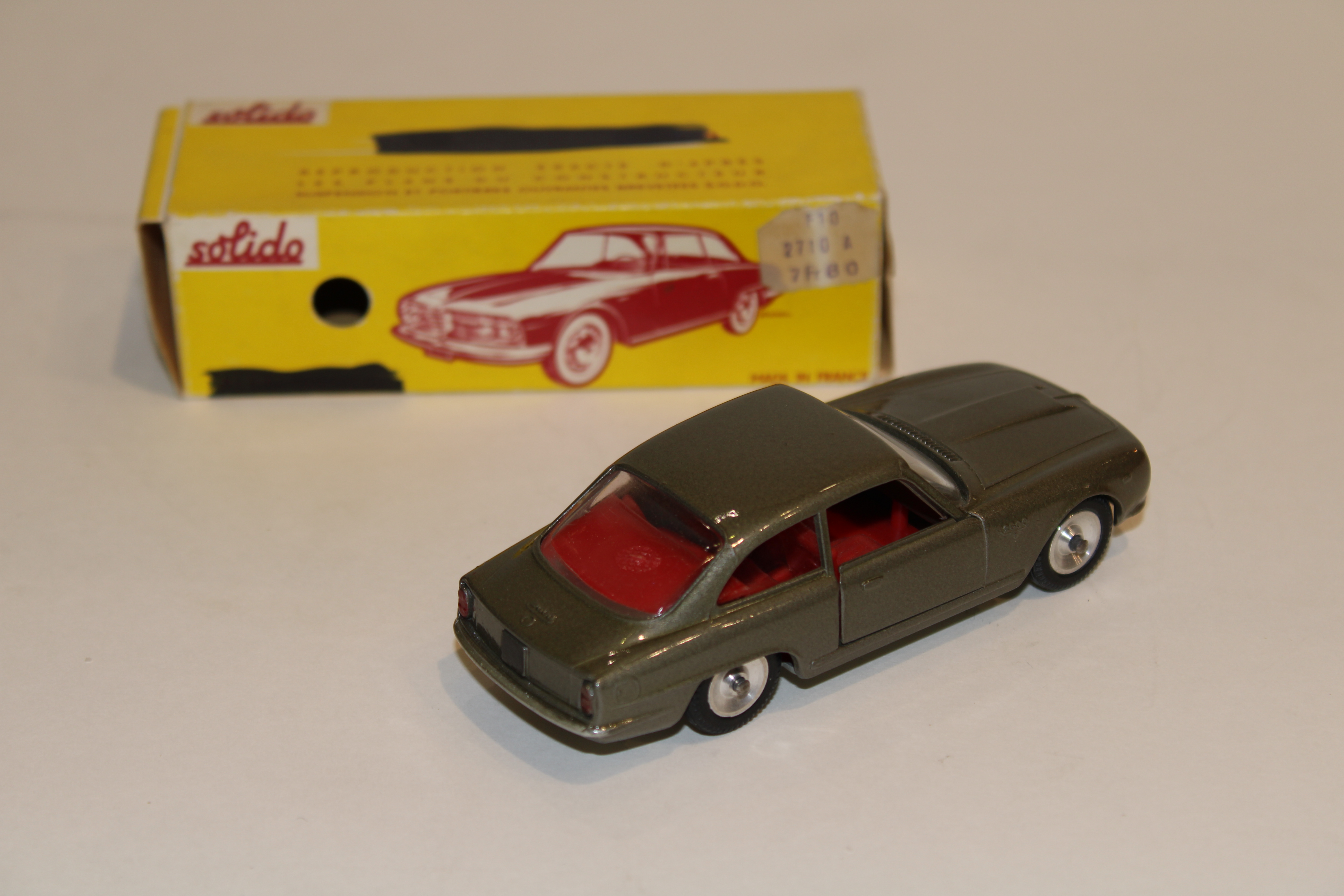 アルファロメオ　2600 solido アルファロメオ 2600 (White) Solido Solido No. 125 ALFA-ROMEO