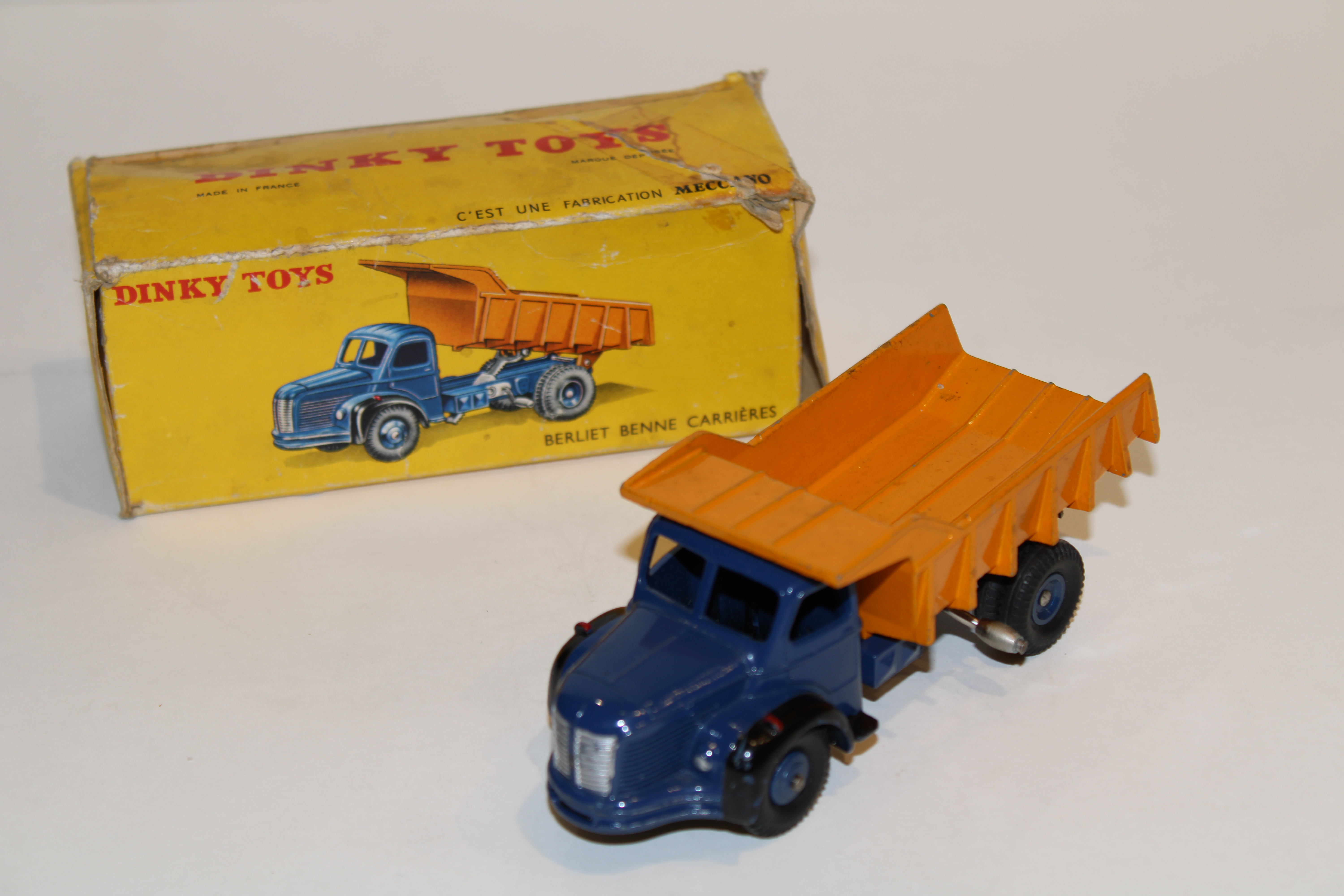 BERLIET BENNE CARRIERES DINKY TOYS 1/43°