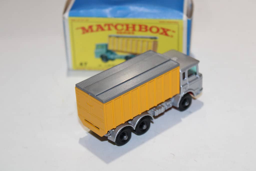 MATCHBOX #47 D.A.F. TIPPER CONTAINER TRUCK MIB 1968 TYPE E BOX